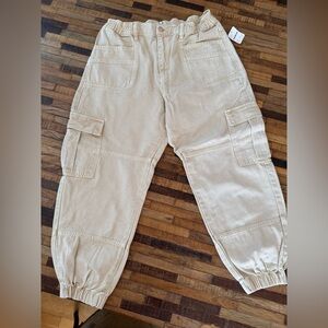 We the Free Beige Cargo Pants with Elastic Cuffs M